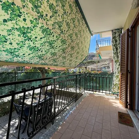 Free Parking Casa Con Giardino - Centro Mare A 5 Minuti Pietra Ligure